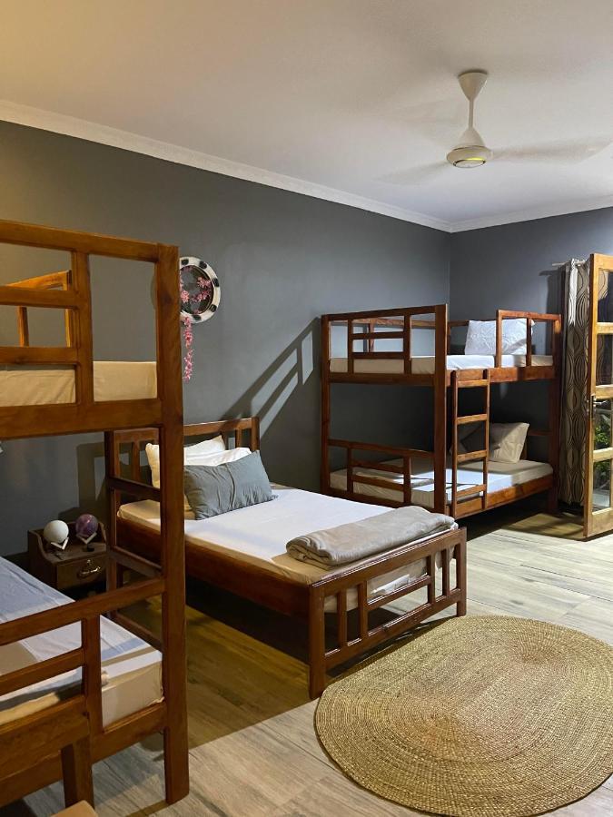 Uroa Getaway Bed & Breakfast Ngoại thất bức ảnh