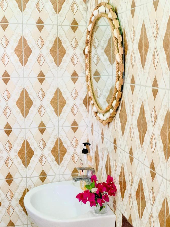 Uroa Getaway Bed & Breakfast Ngoại thất bức ảnh