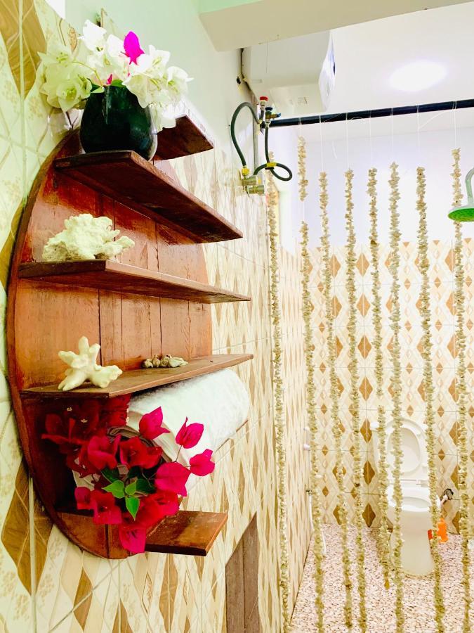 Uroa Getaway Bed & Breakfast Ngoại thất bức ảnh